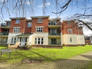 Photo 7- click for photo gallery